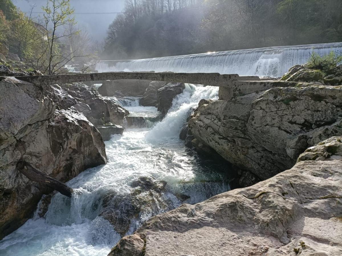 La Salmonera Cangas De Onis Cano Екстер'єр фото