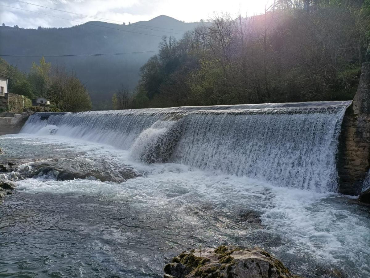 La Salmonera Cangas De Onis Cano Екстер'єр фото