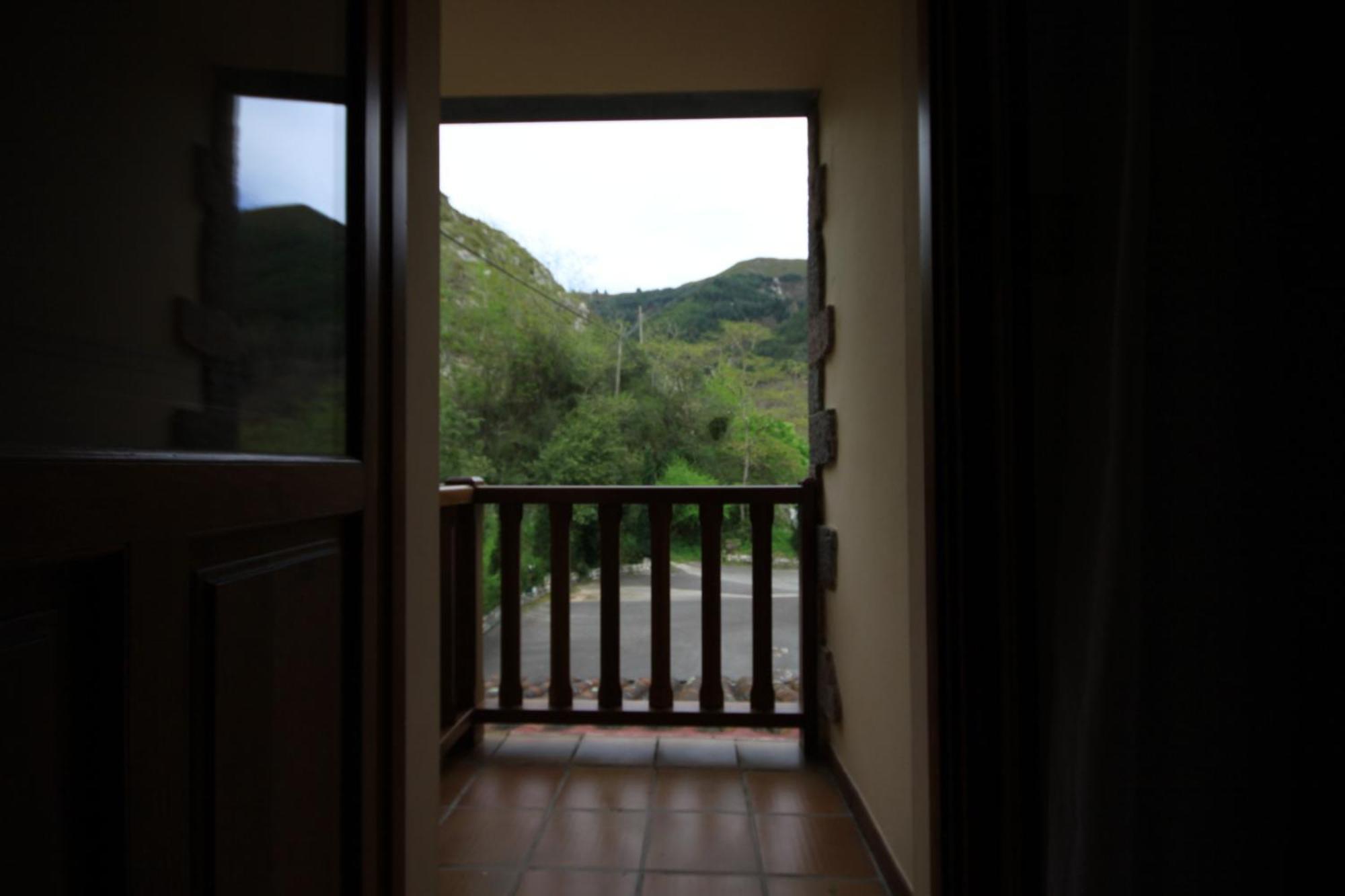 La Salmonera Cangas De Onis Cano Екстер'єр фото